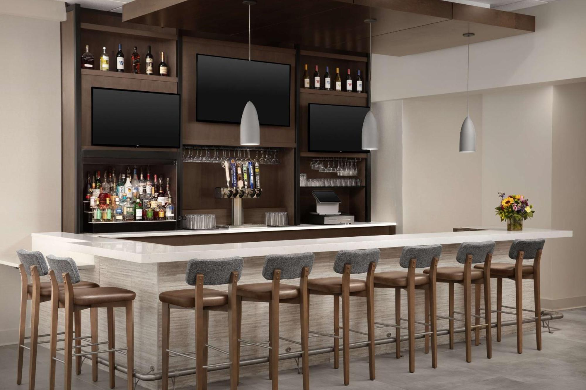Hilton Garden Inn Philadelphia-Fort Washington Dış mekan fotoğraf